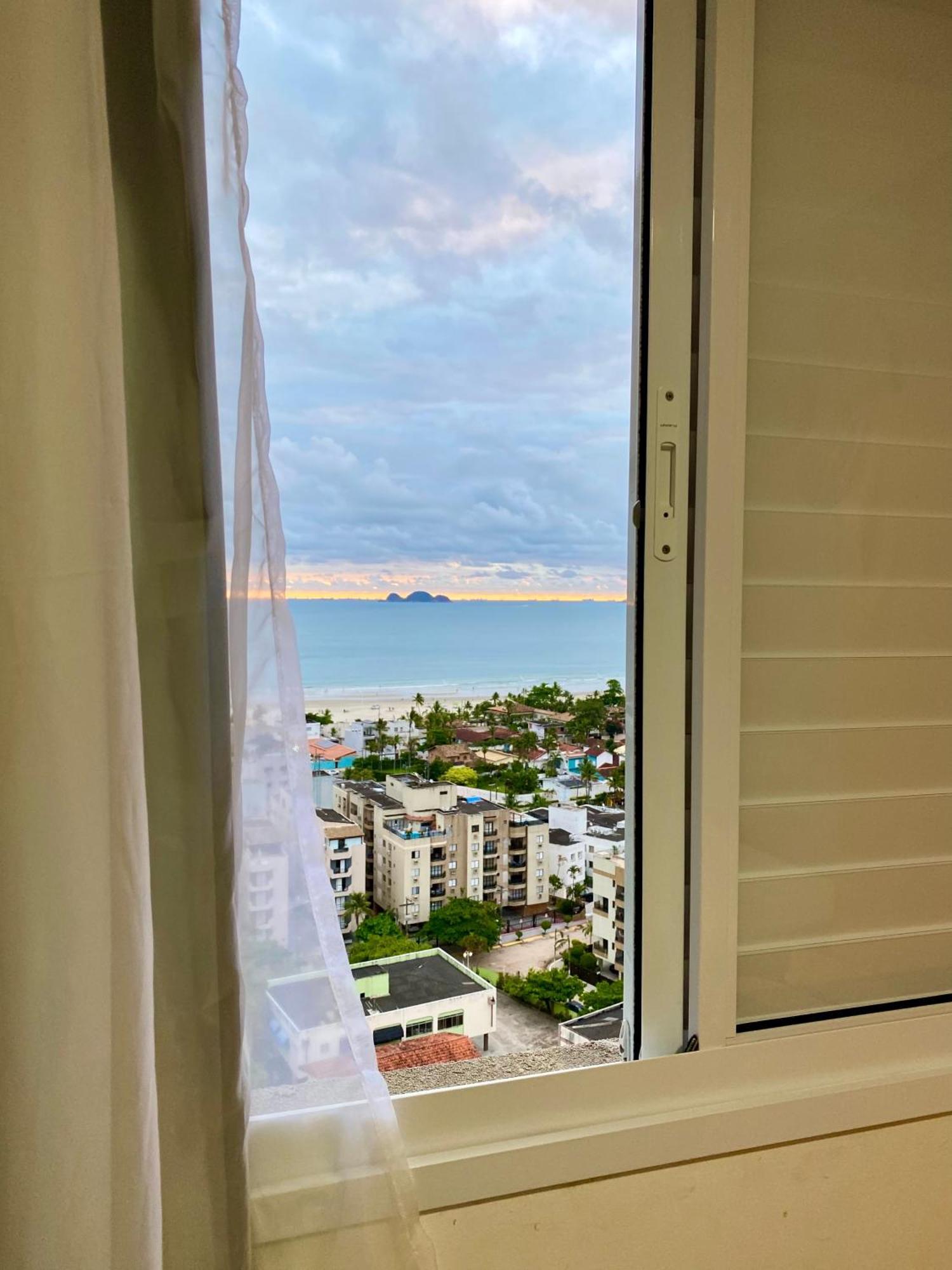 Apt Enseada Vista Mar 瓜鲁雅 外观 照片